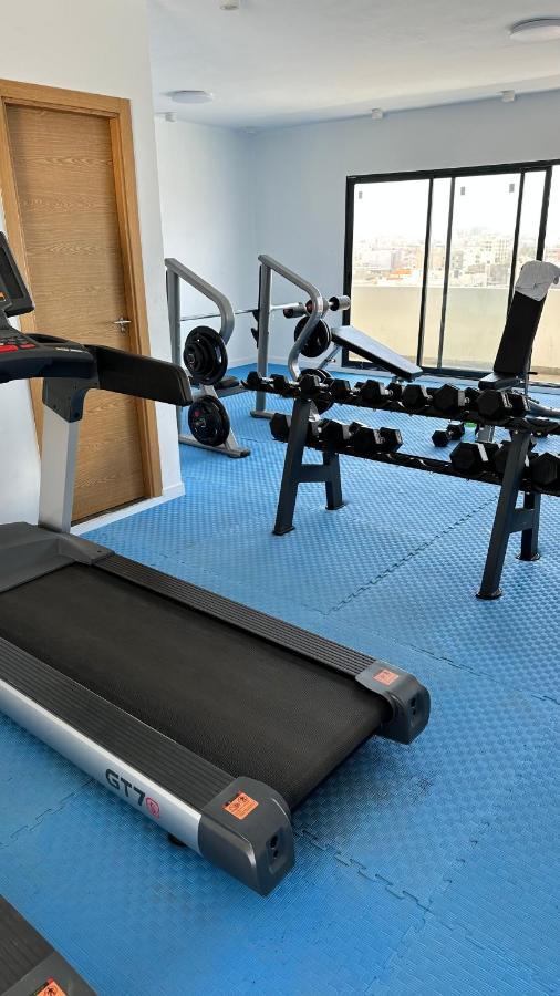 F4 - Chic - Piscine - Salle Fitness Dakar Bagian luar foto