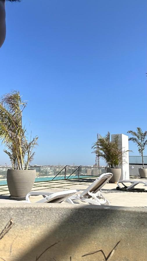 F4 - Chic - Piscine - Salle Fitness Dakar Bagian luar foto